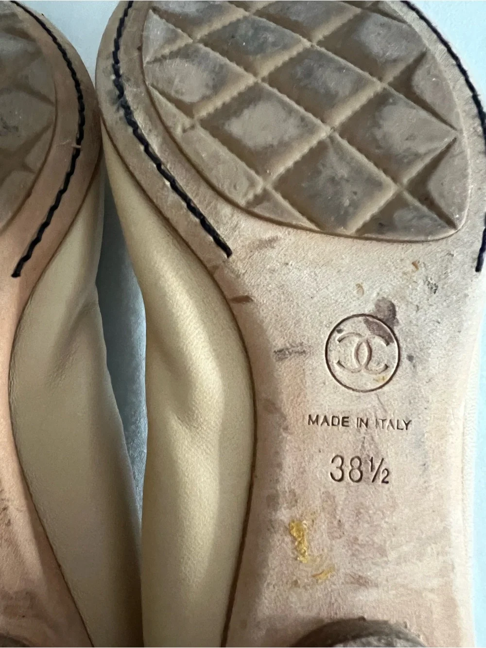 CHANEL Beige Leather Ballet Flats with Black Cap Toe